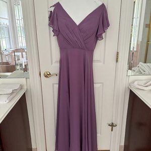 David's Bridal Maternity Bridesmaid Gown